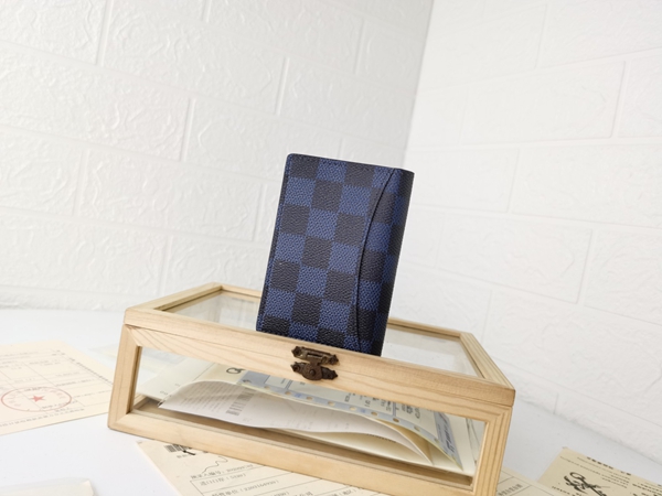 LVコピーウォレット背面デザイン